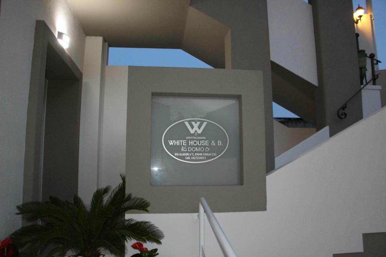 Hotel White House & B. Sìnnai Exteriér fotografie
